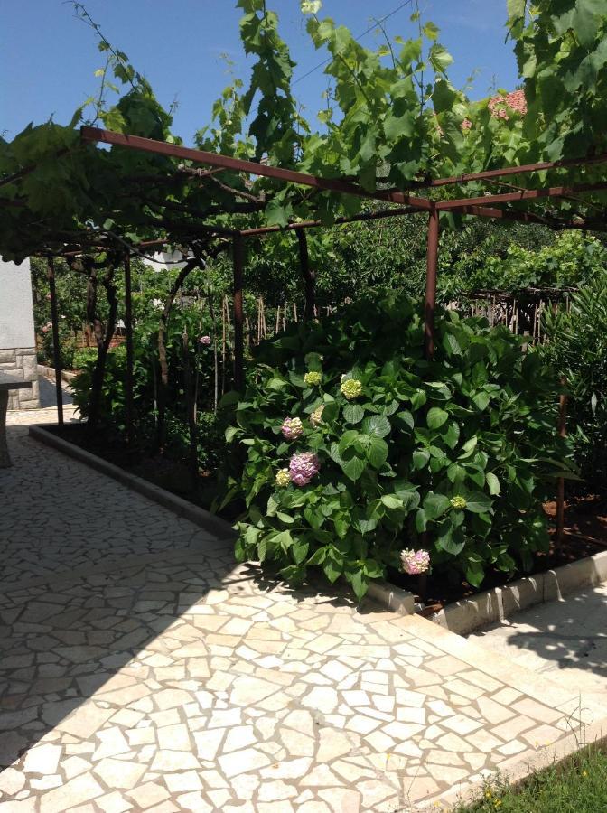 Vila Alma Poreč Exteriör bild